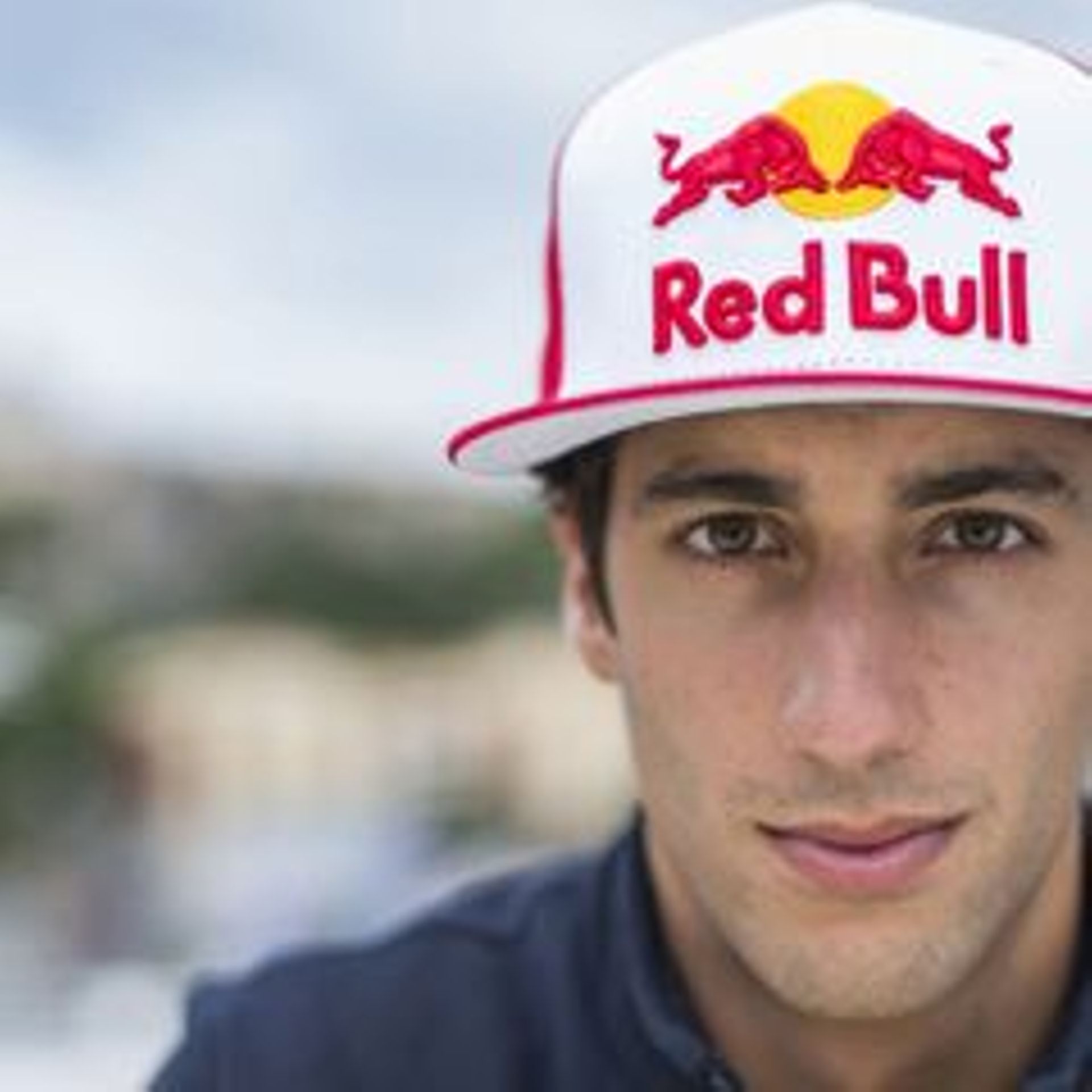 Ricciardo : \