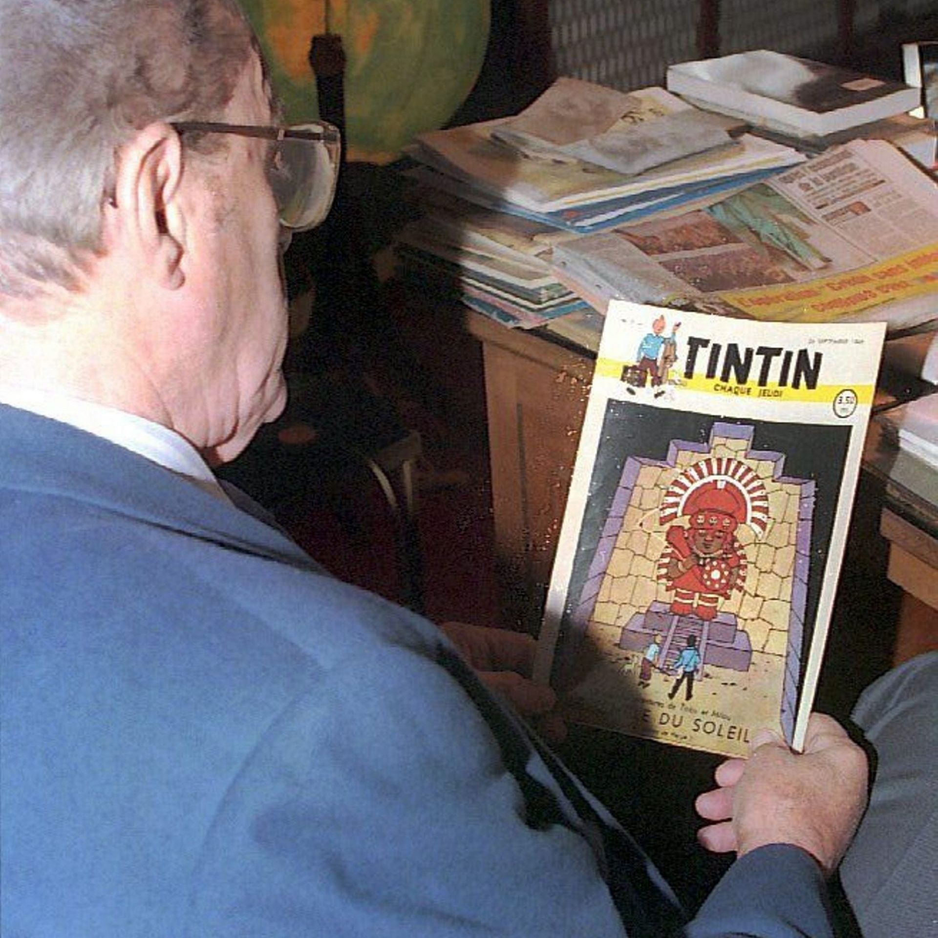 La photo du dossier montre l'éditeur belge Raymond Leblanc, fondateur avec Hergé du "Journal de Tintin", décédé le vendredi 21 mars 2008 à l'âge de 92 ans. La photo a été prise le 25 septembre 1996 à l'occasion des 50 ans du Lombard éditions.