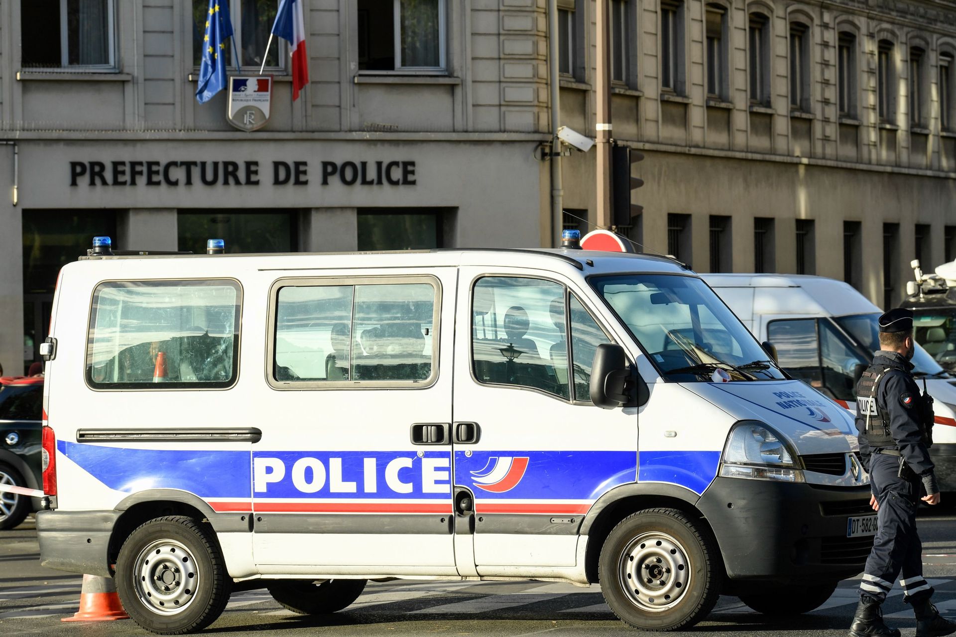La préfecture de police de Paris héberge notamment un service de Renseignement.
