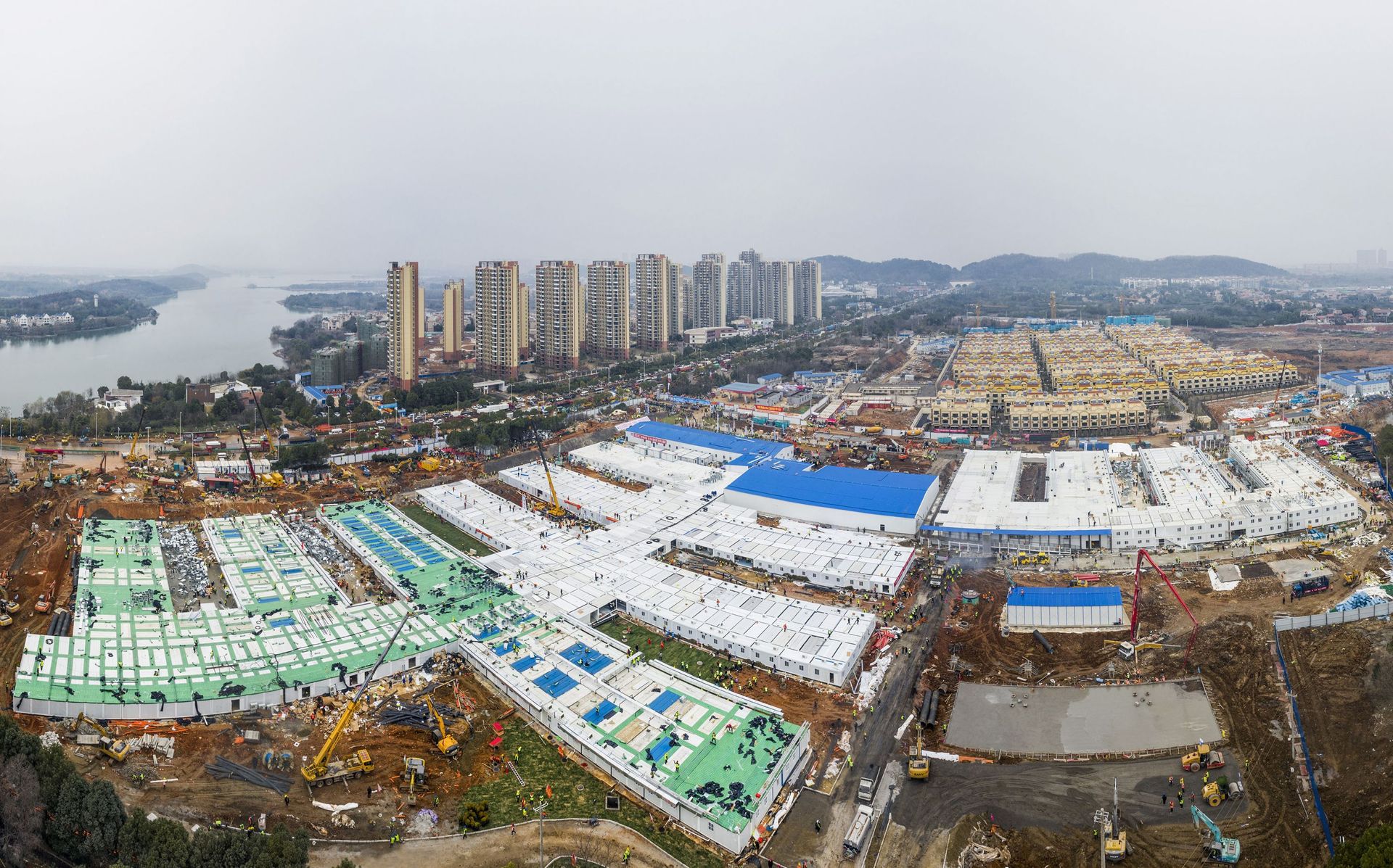A Wuhan, des hôpitaux de campagne ont été construits en quelques jours