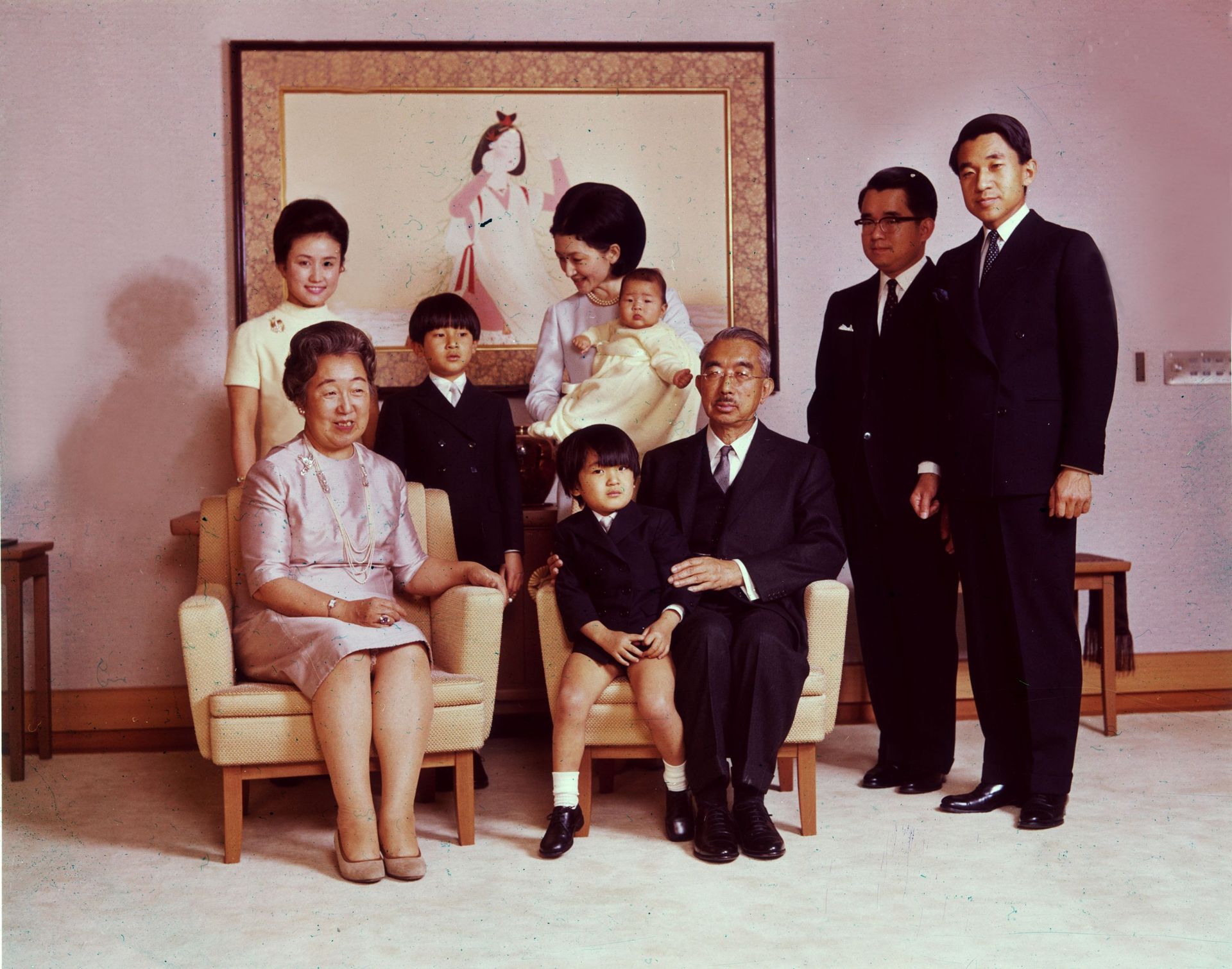 L’Empereur Hirohito en famille, en 1969…