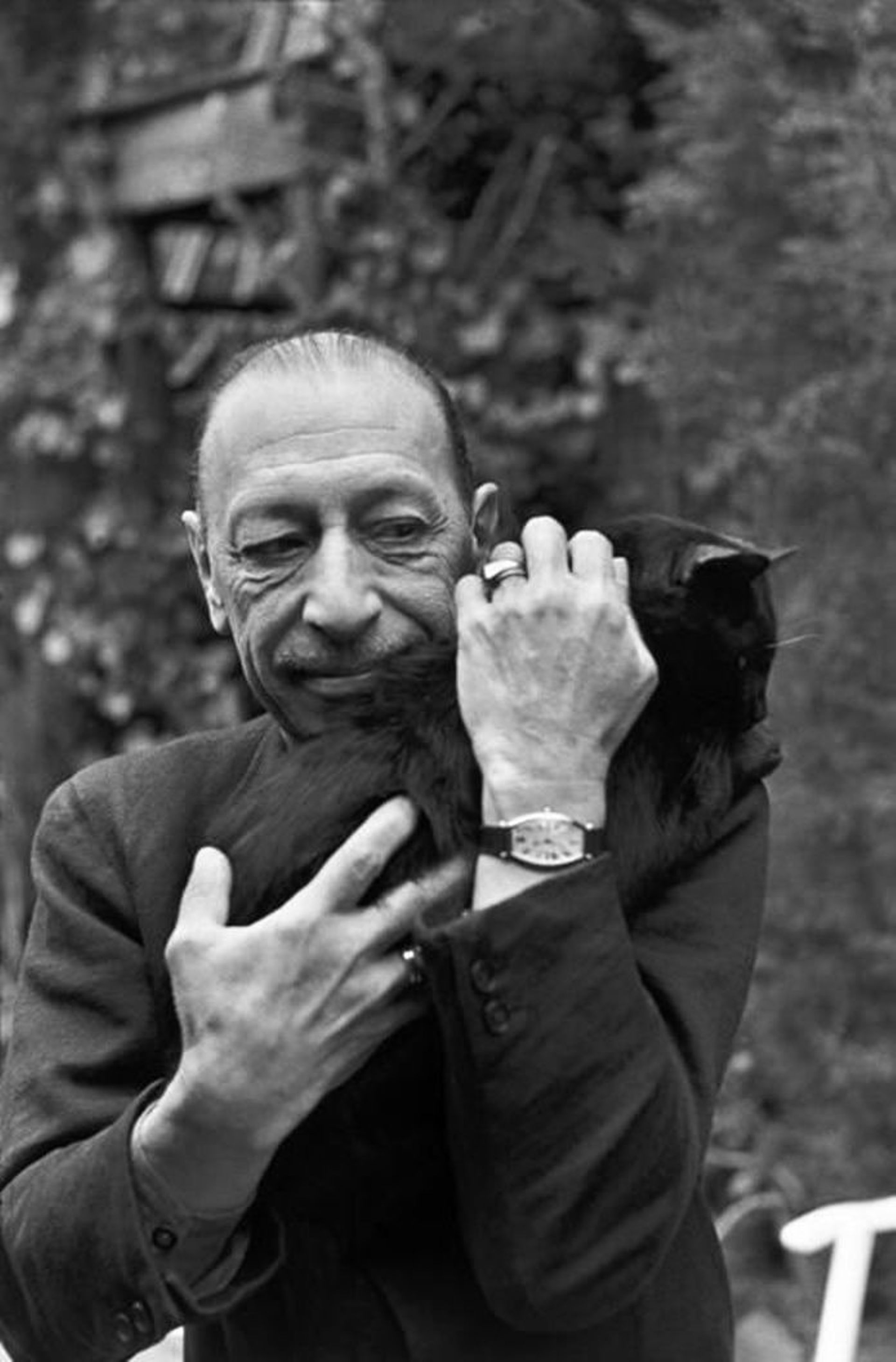 Stravinsky et son chat, photographiés par Henri Cartier Bresson
