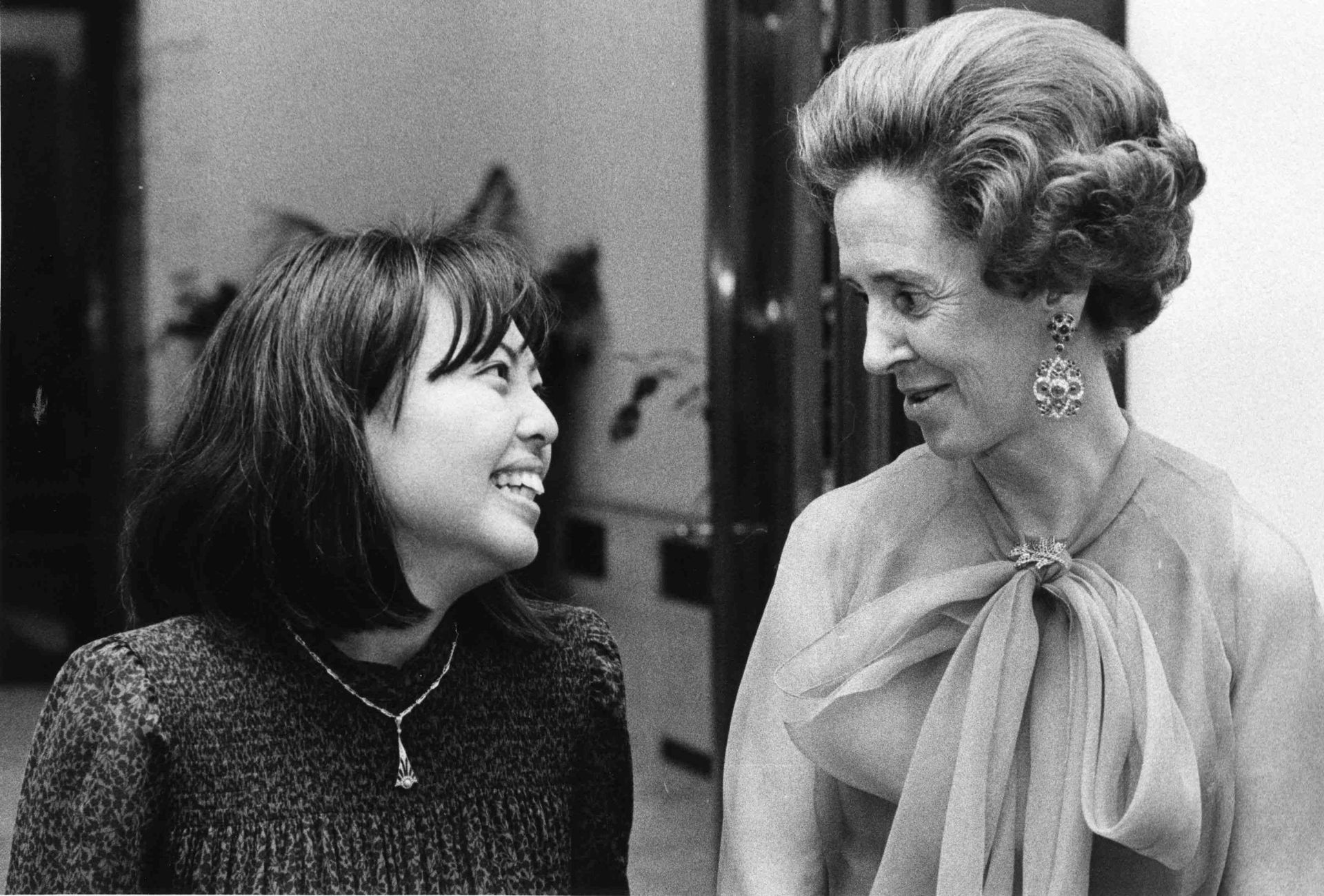 Yuzuko Horigome, 1ère lauréate du Concours Reine Elisabeth 1980, en compagnie de la Reine Fabiola