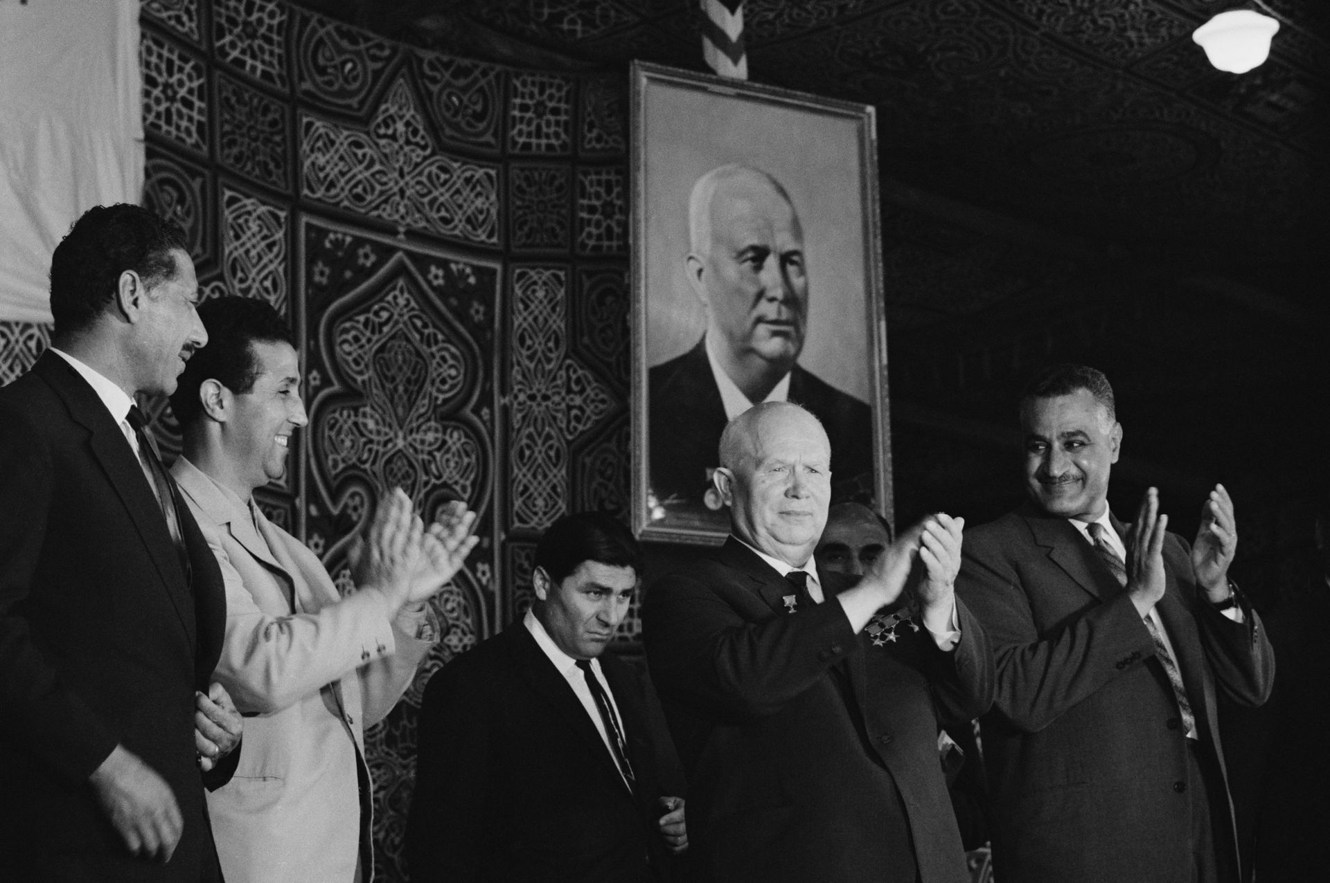 En mai 1964, Nikita Khrouchtchev en visite au Caire…