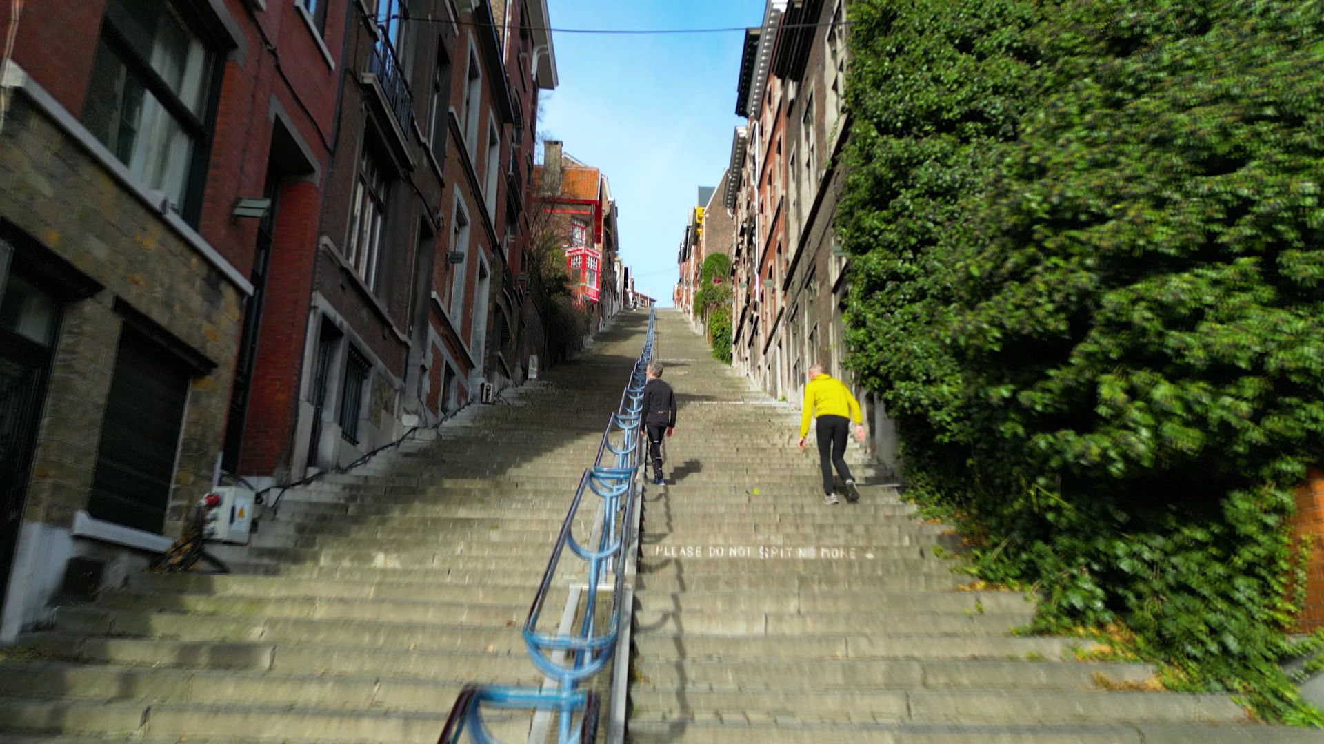 Les escaliers de la Montagne de Bueren : 374 marches avec une pente de 30% !