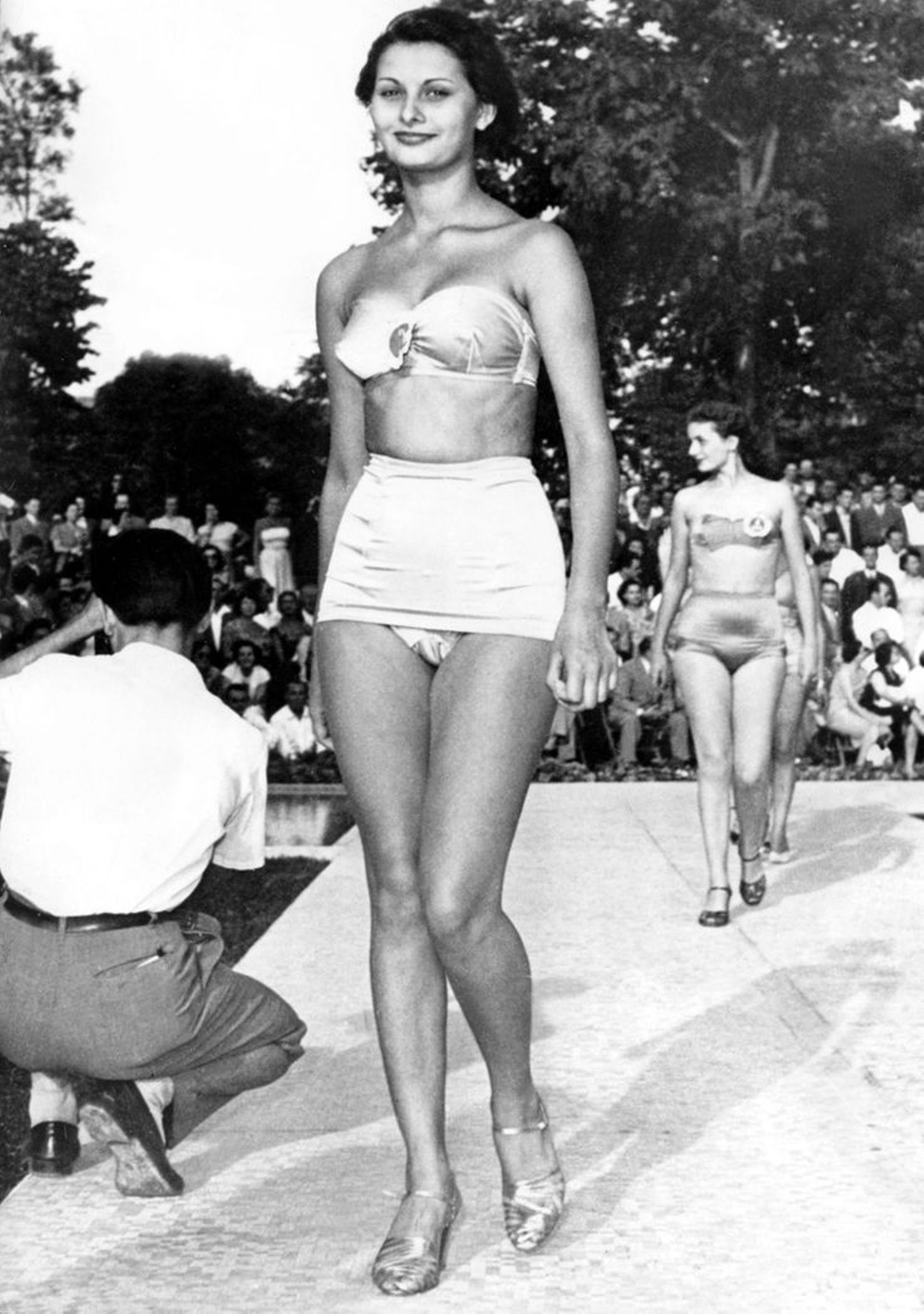 Sofia Scicolone, alors âgée de 15 ans, lors d’un concours de beauté à Naples en 1950.