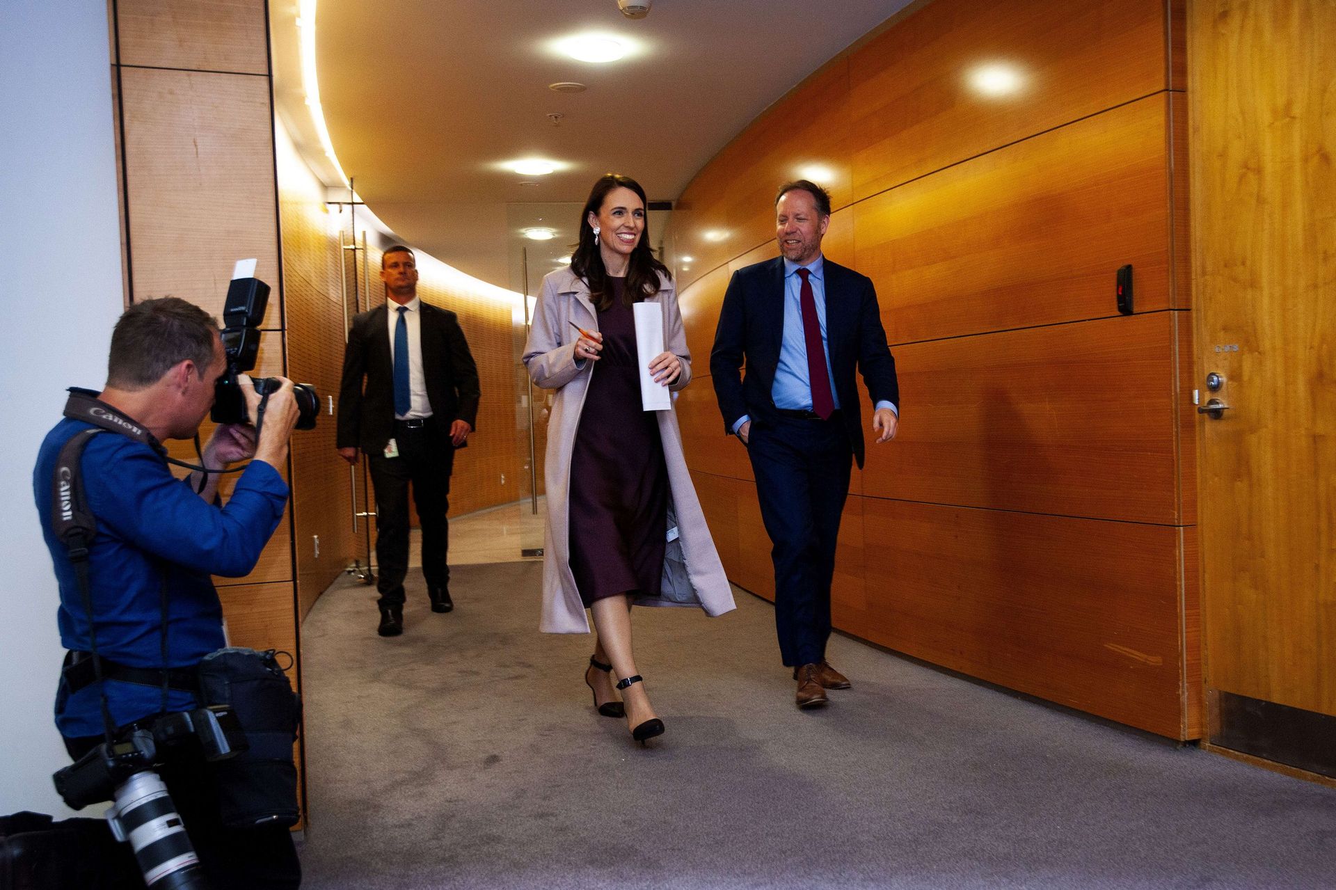 Jacinda Ardern arrivant au parlement néo-zélandais de Wellington ce 06 novembre 