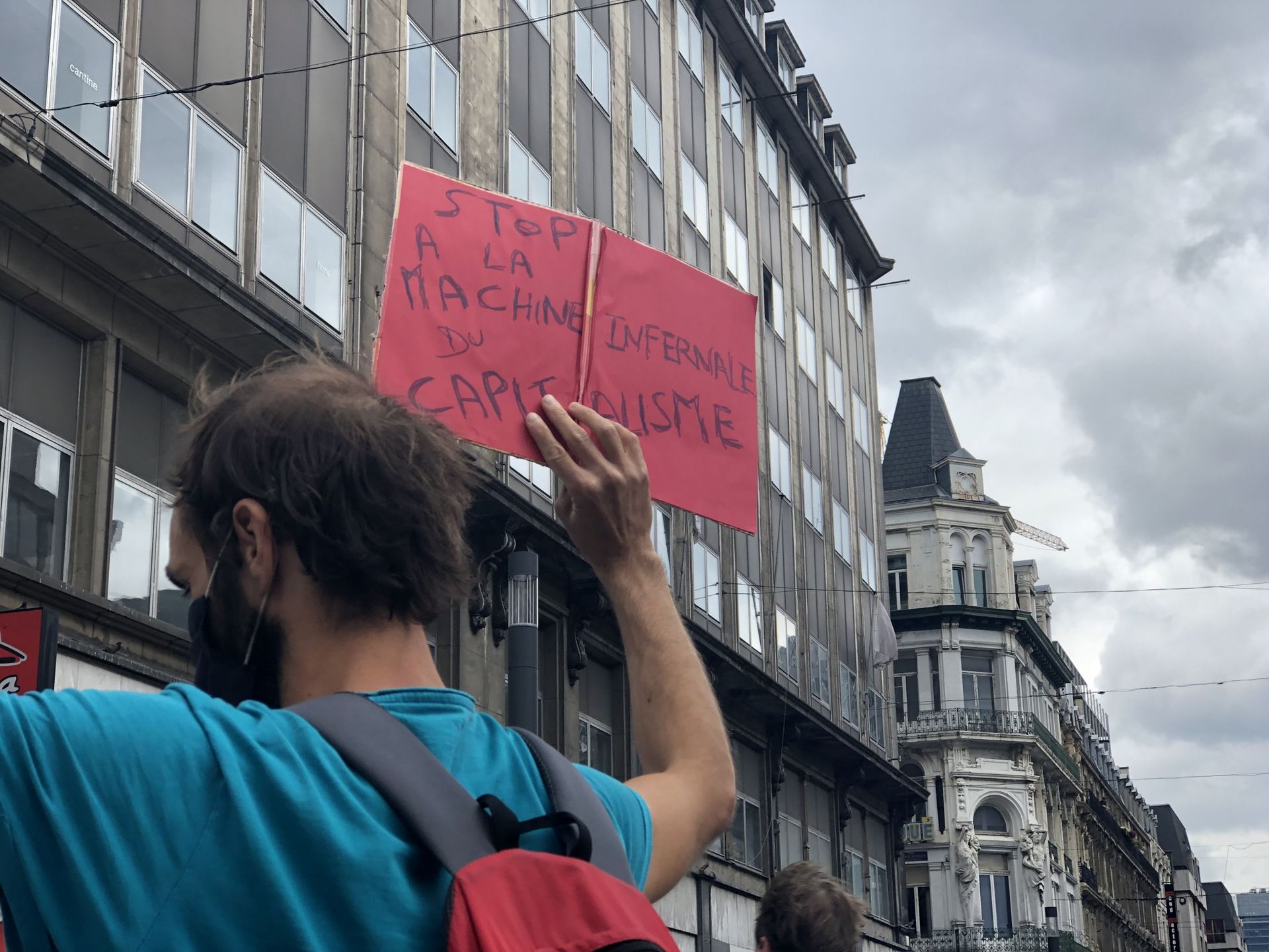 Le collectif Extinction Rébellion a mené une action ce samedi dans les rues de Bruxelles. 