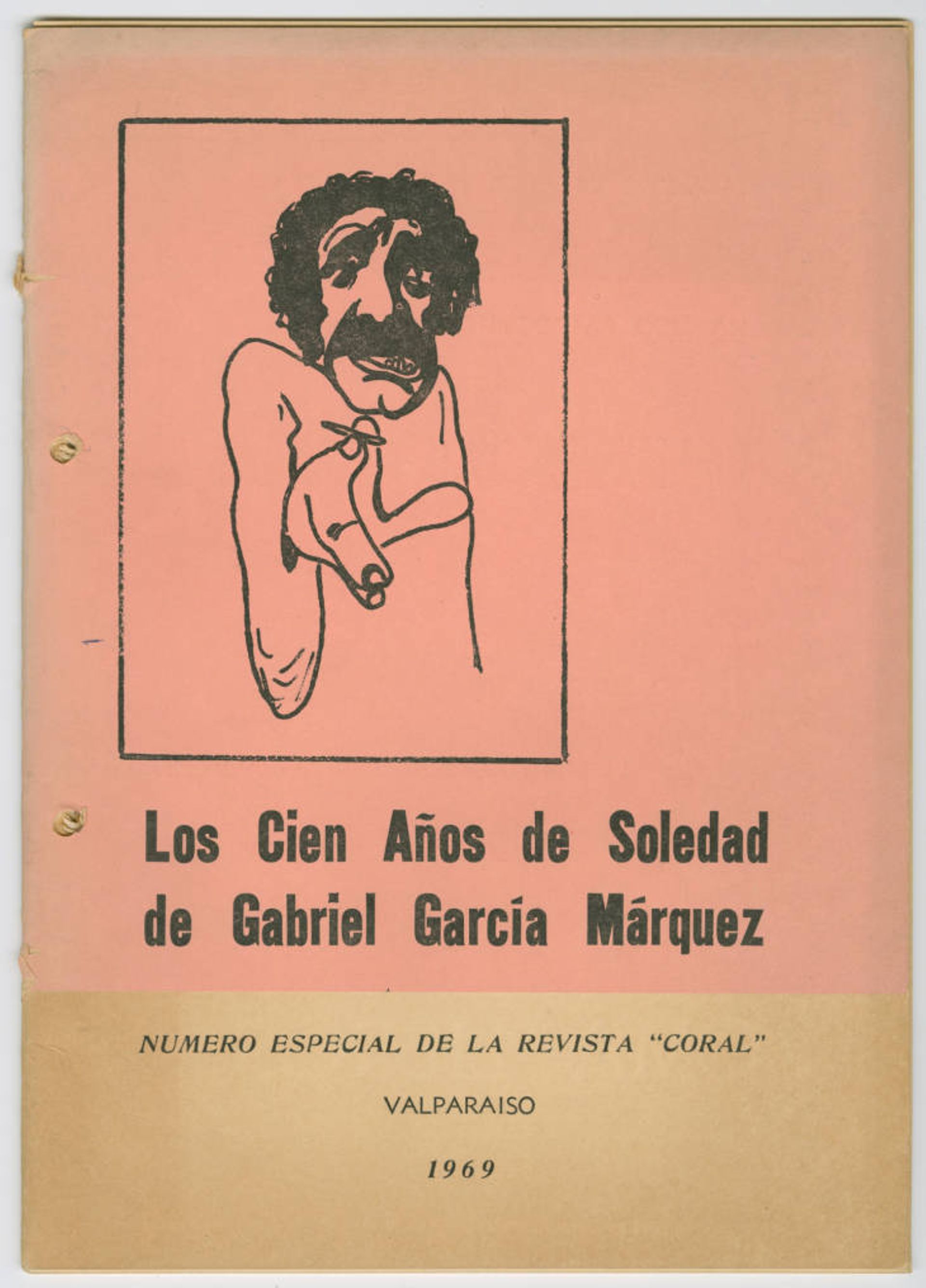 Coral, No. 9, "Los Cien Años de Soledad de Gabriel García Márquez" (reviews of Cien años de soledad)