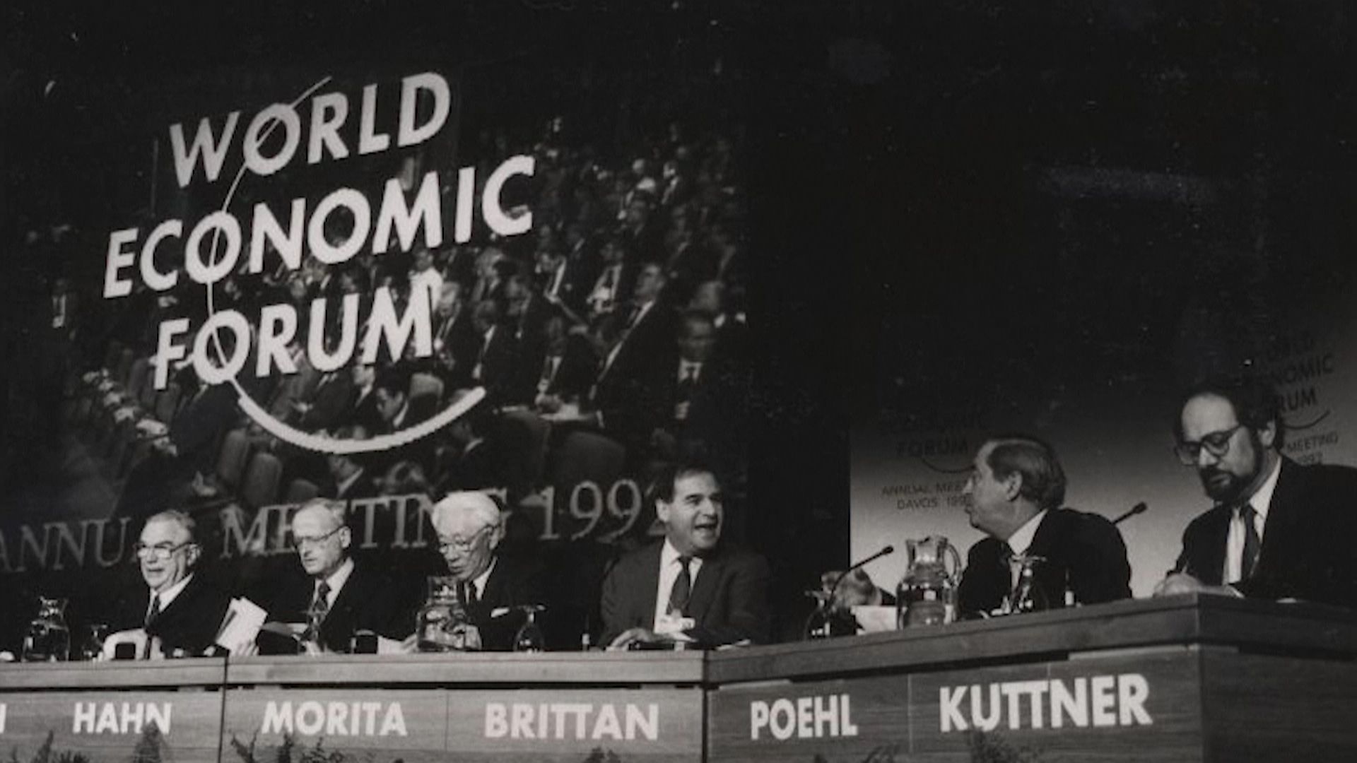 Forum de Davos: 50 ans de réunions entre « riches et puissants » ?