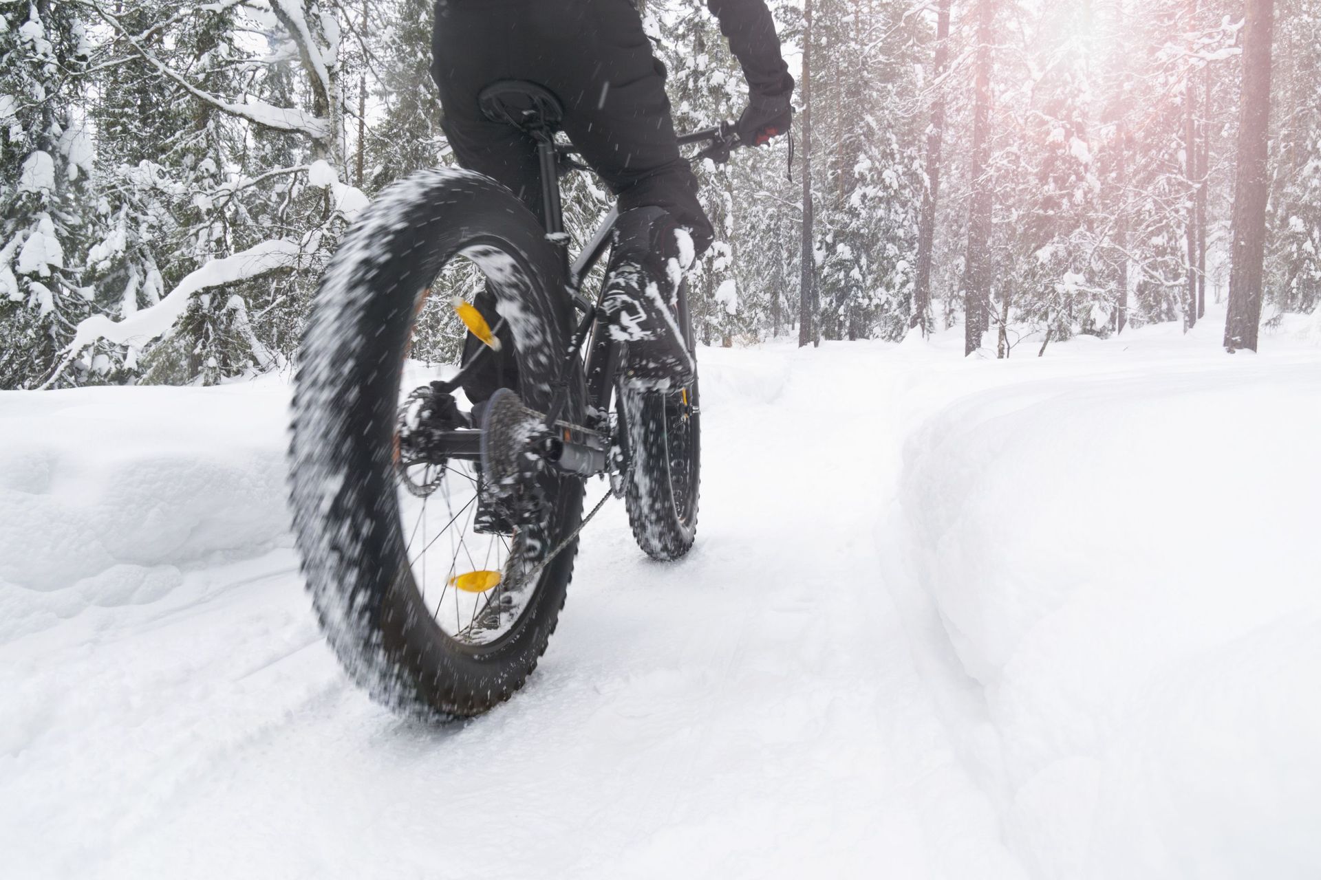 Pour le vélo dans le froid: Des pneus d'hiver qui s'enfilent aussi vite que  des chaussettes