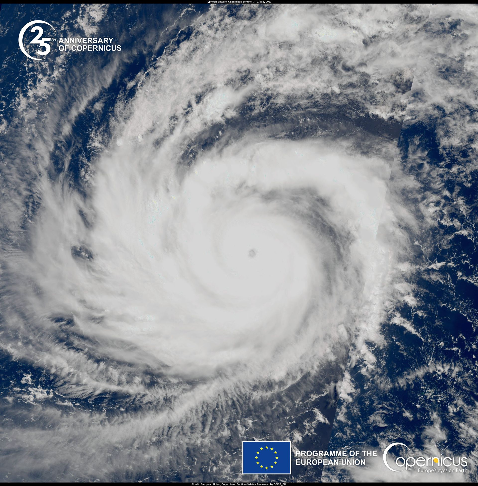 Image du typhon Mawar