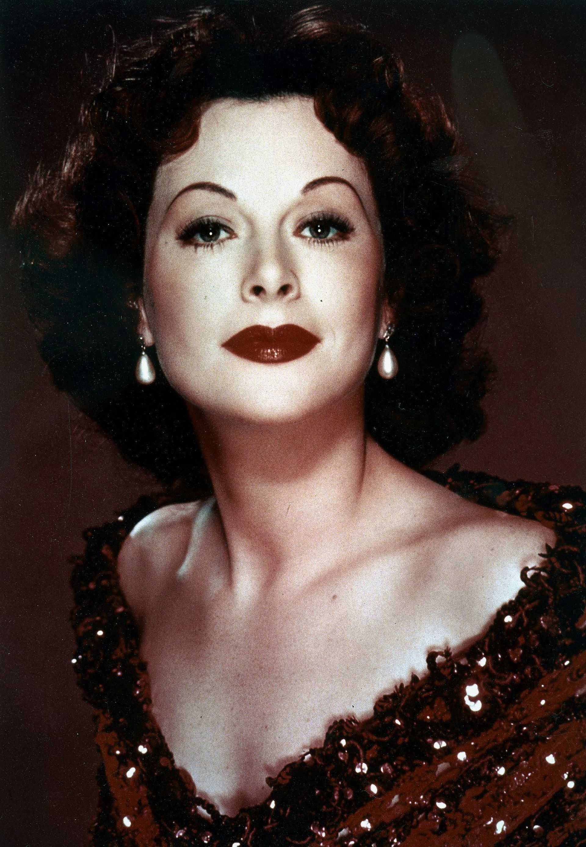 Le Wi-Fi a 20 ans, et c'est Hedy Lamarr, une actrice hollywoodienne qui l'a inventé