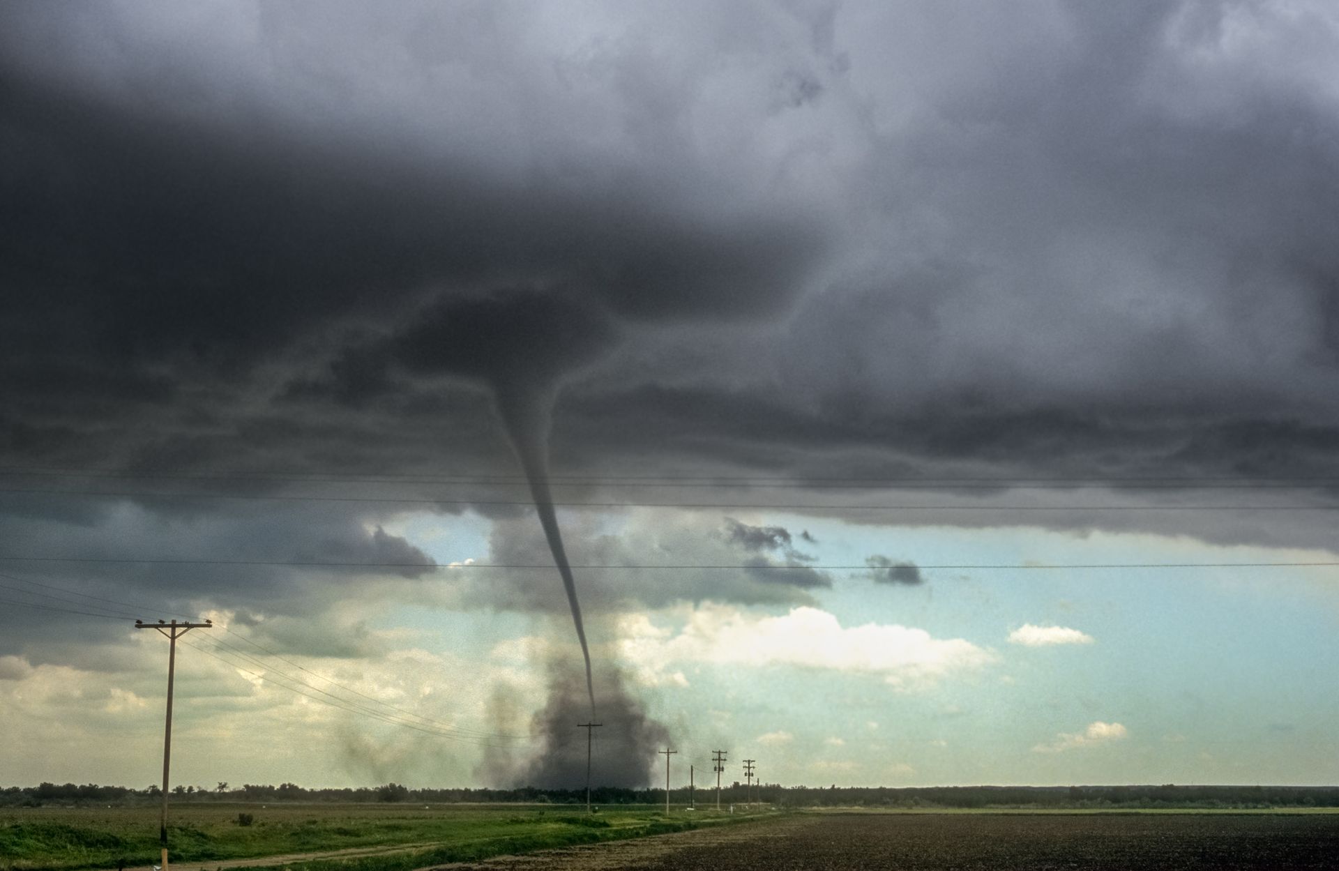 Les chasseurs de tornade un m tier risques RTBF Actus