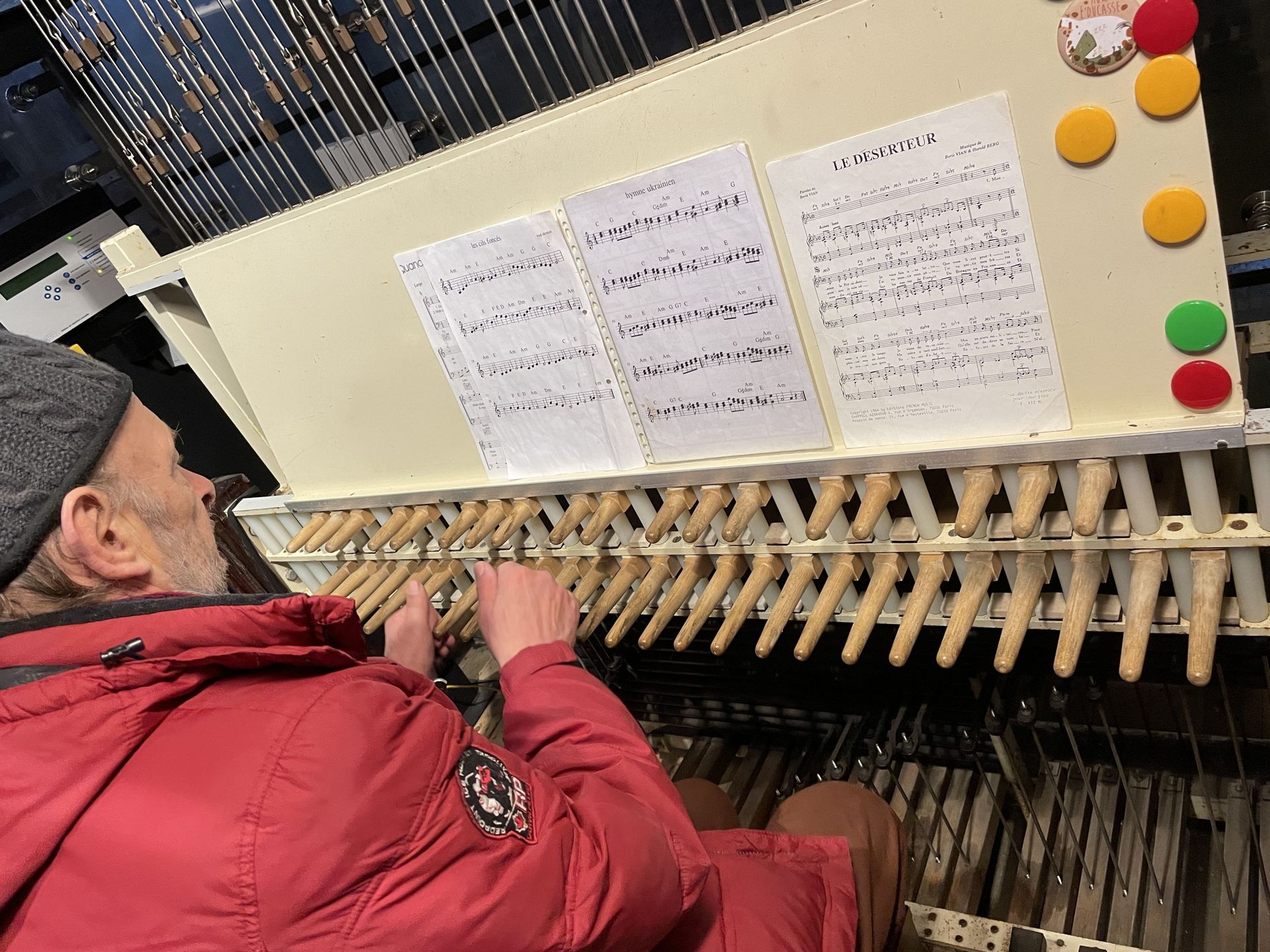 Enfermé dans son atelier de boulanger, le musicien voulait du changement dans sa vie.