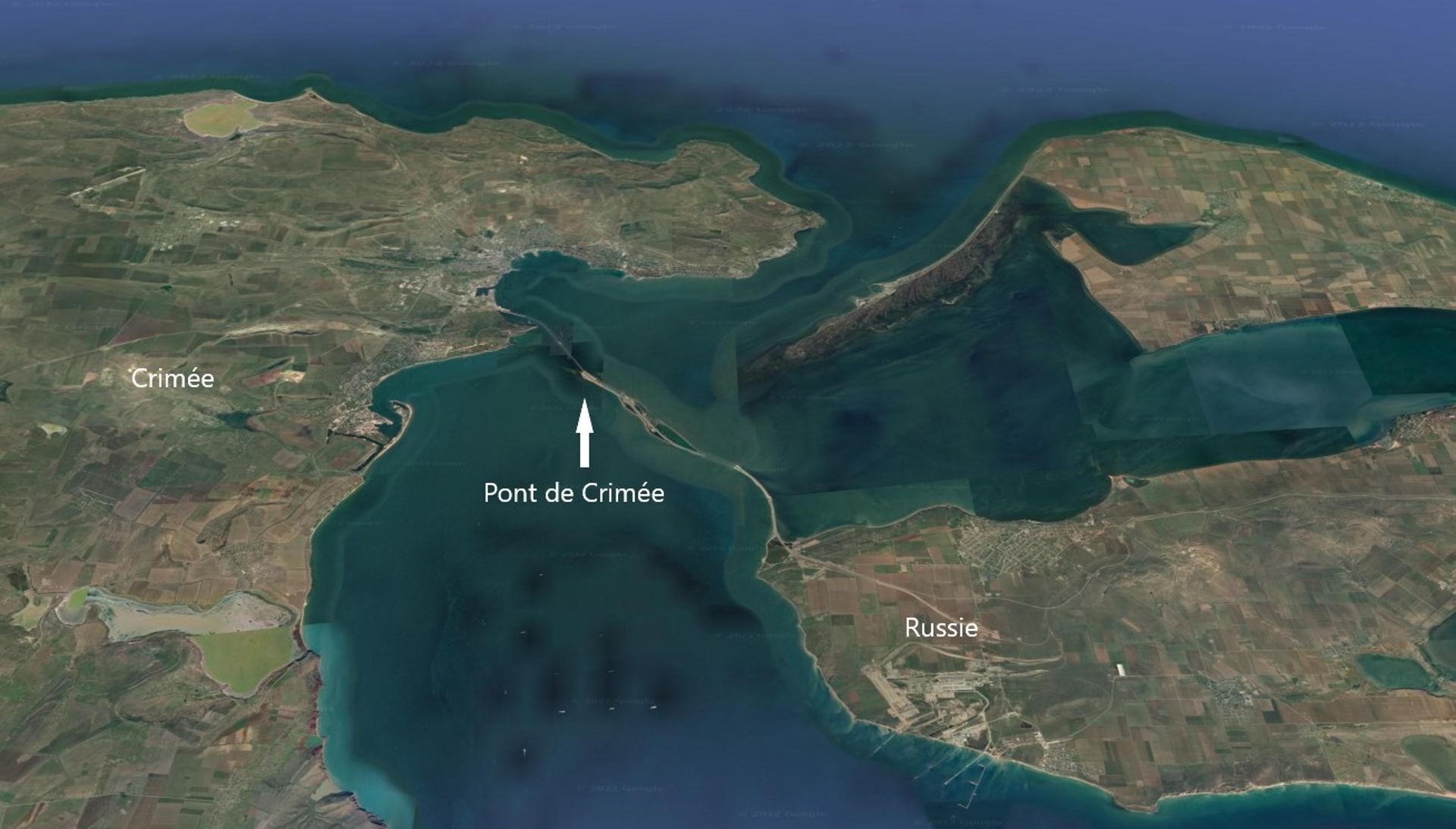 Le "pont de Crimée" reliant la péninsule de Crimée, annexée depuis 2014, à la Russie continentale.