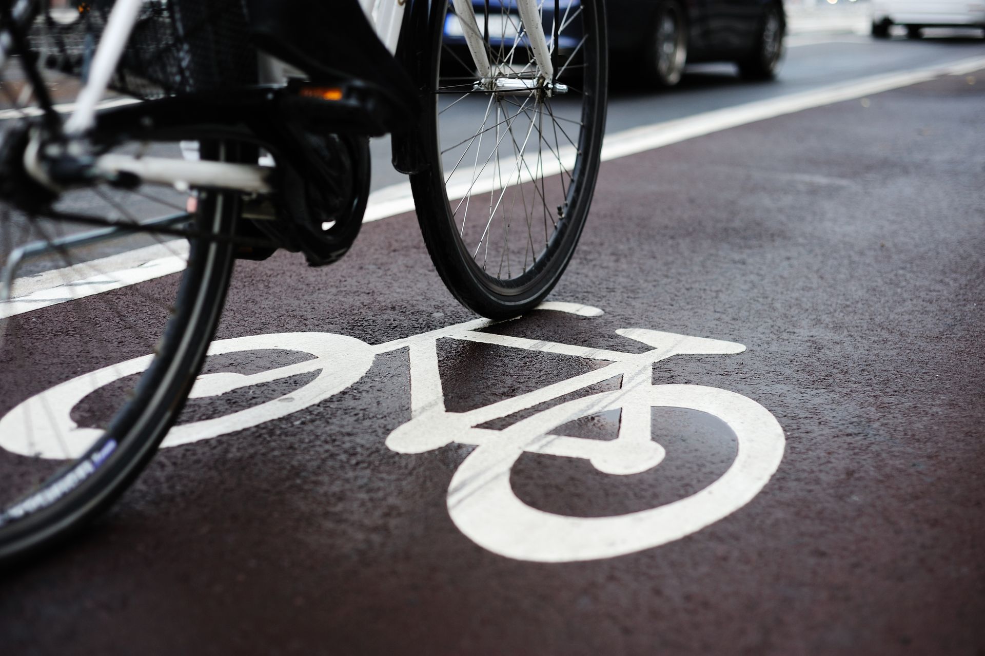 On décrypte le marquage au sol en faveur des vélos dans les rues