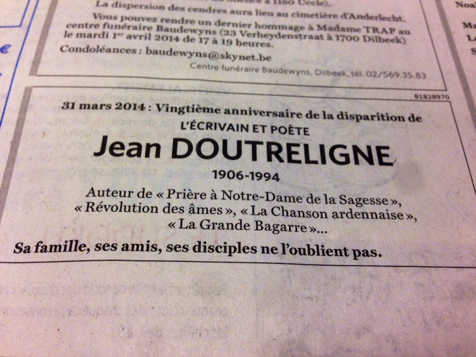 Un hommage à Léon Degerlle, paru dans des quotidiens belges