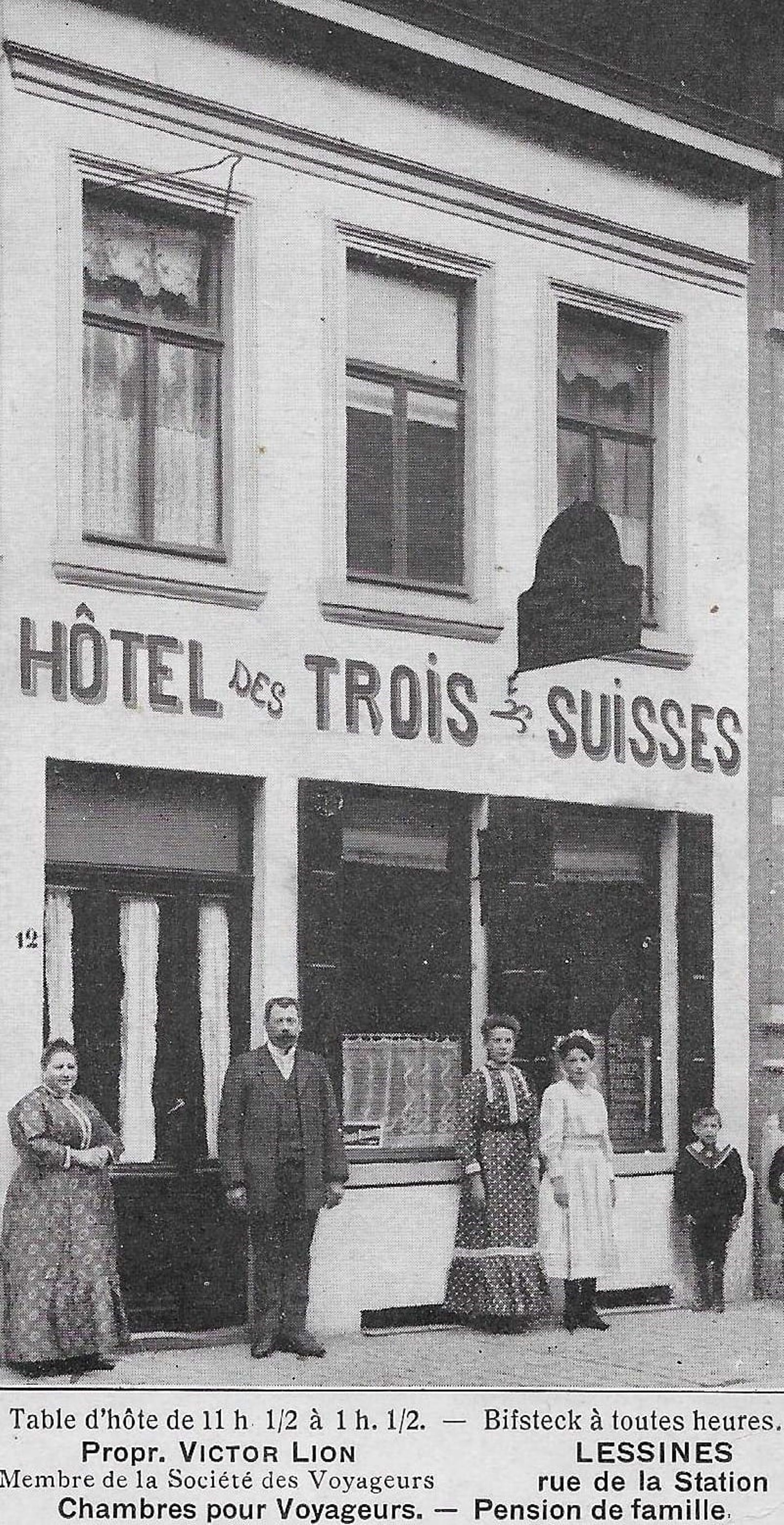 A Lessines, la maison natale de René Magritte, vers 1910…
