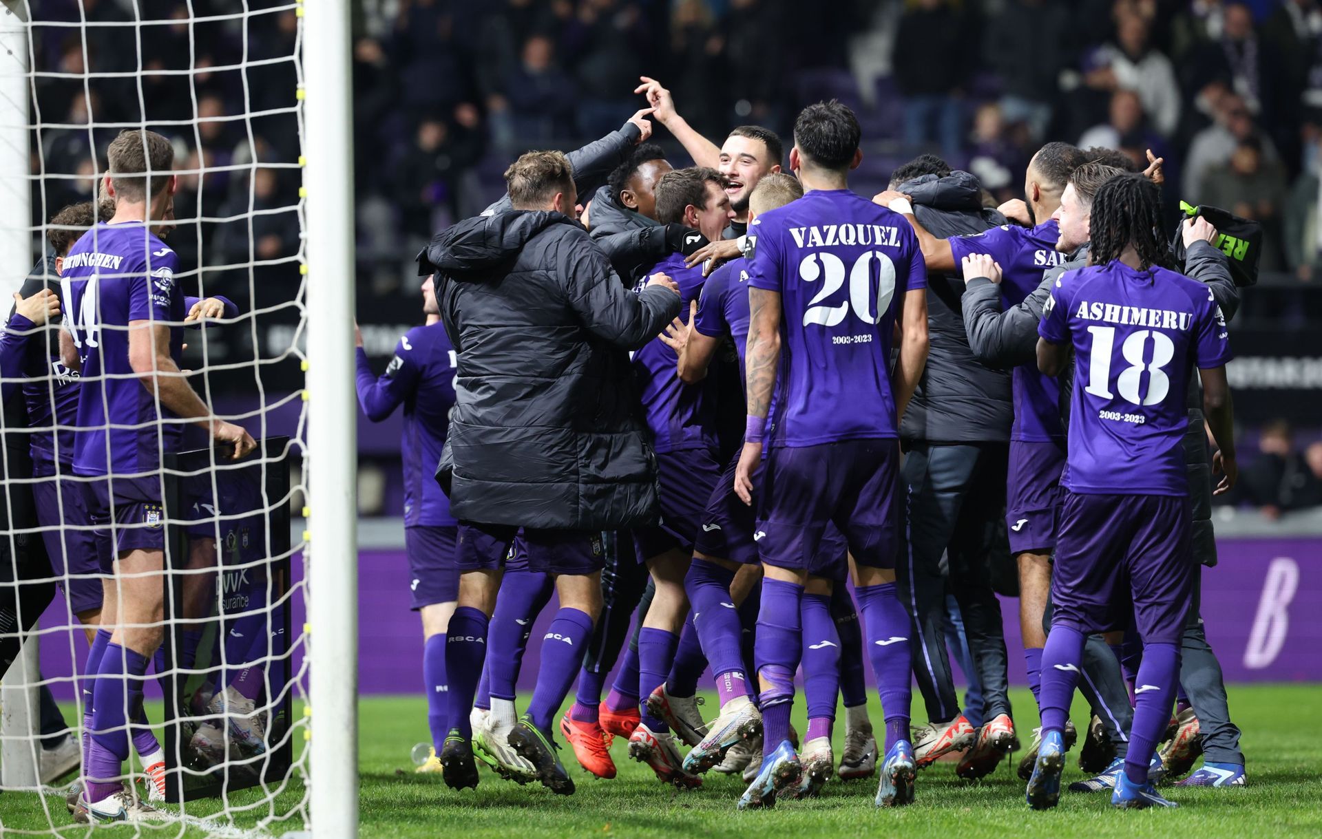 Anderlecht s'offre le derby face au RWDM dans une fin de match folle !