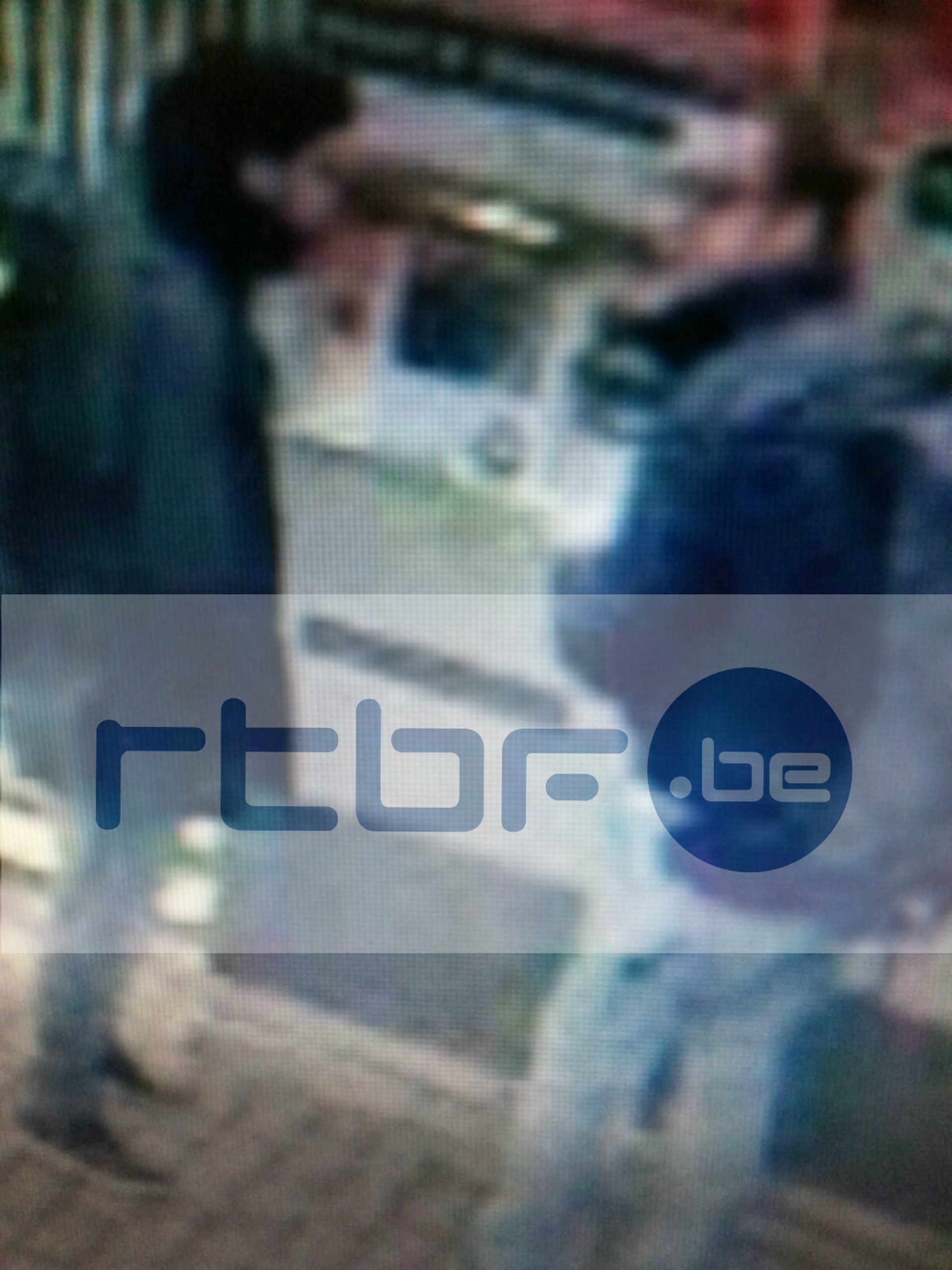 Ossama Krayem et Khalid El Bakraoui à la station de métro Pétillon avant les attentats de Maelbeek