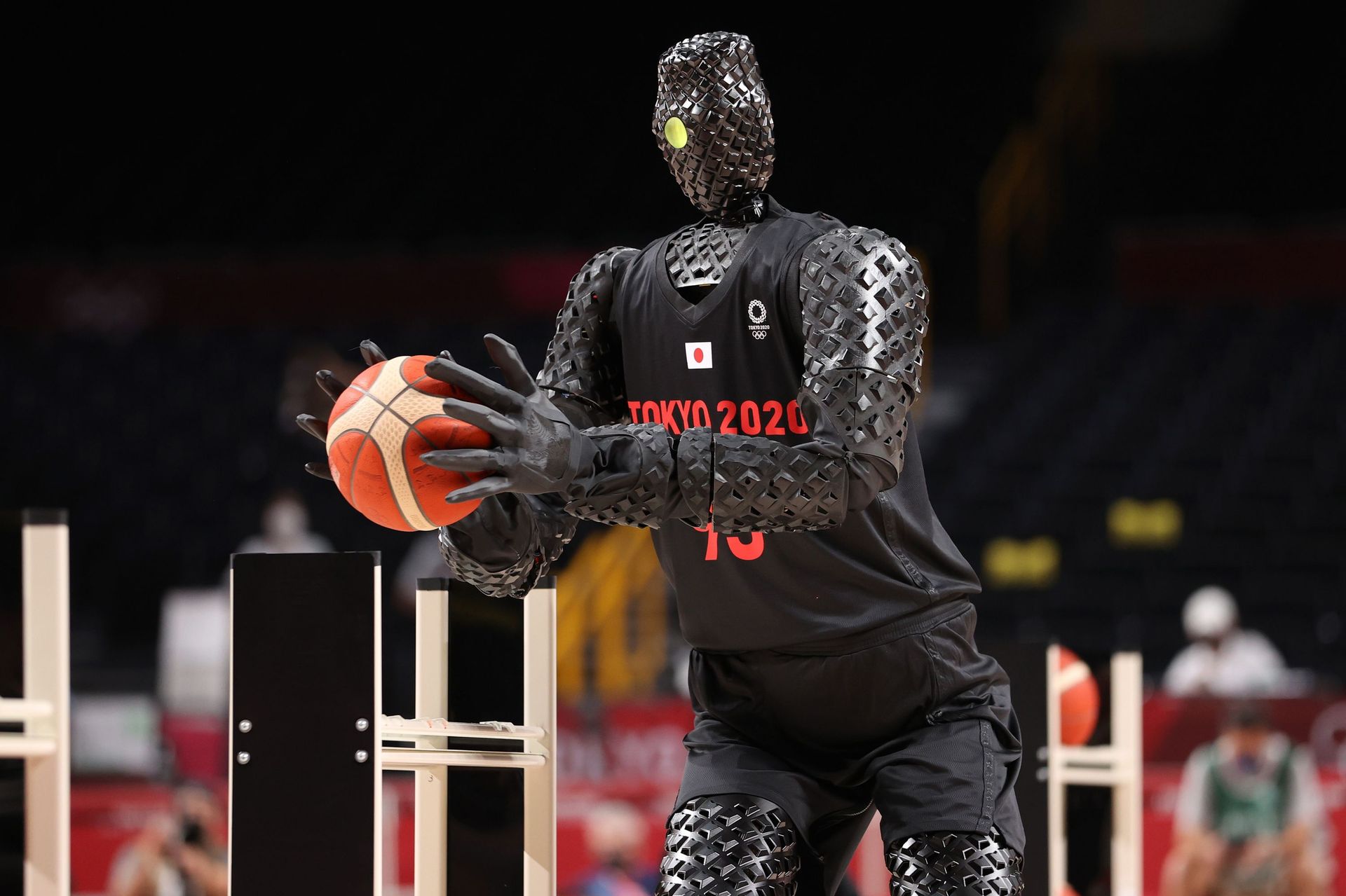 Un robot basketteur devient la vedette d'un match aux Jeux de Tokyo