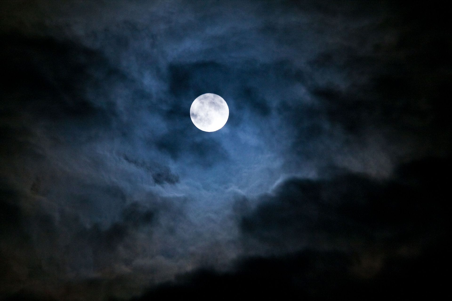 Prochaine Pleine Lune 0uXnuTL0_U775M