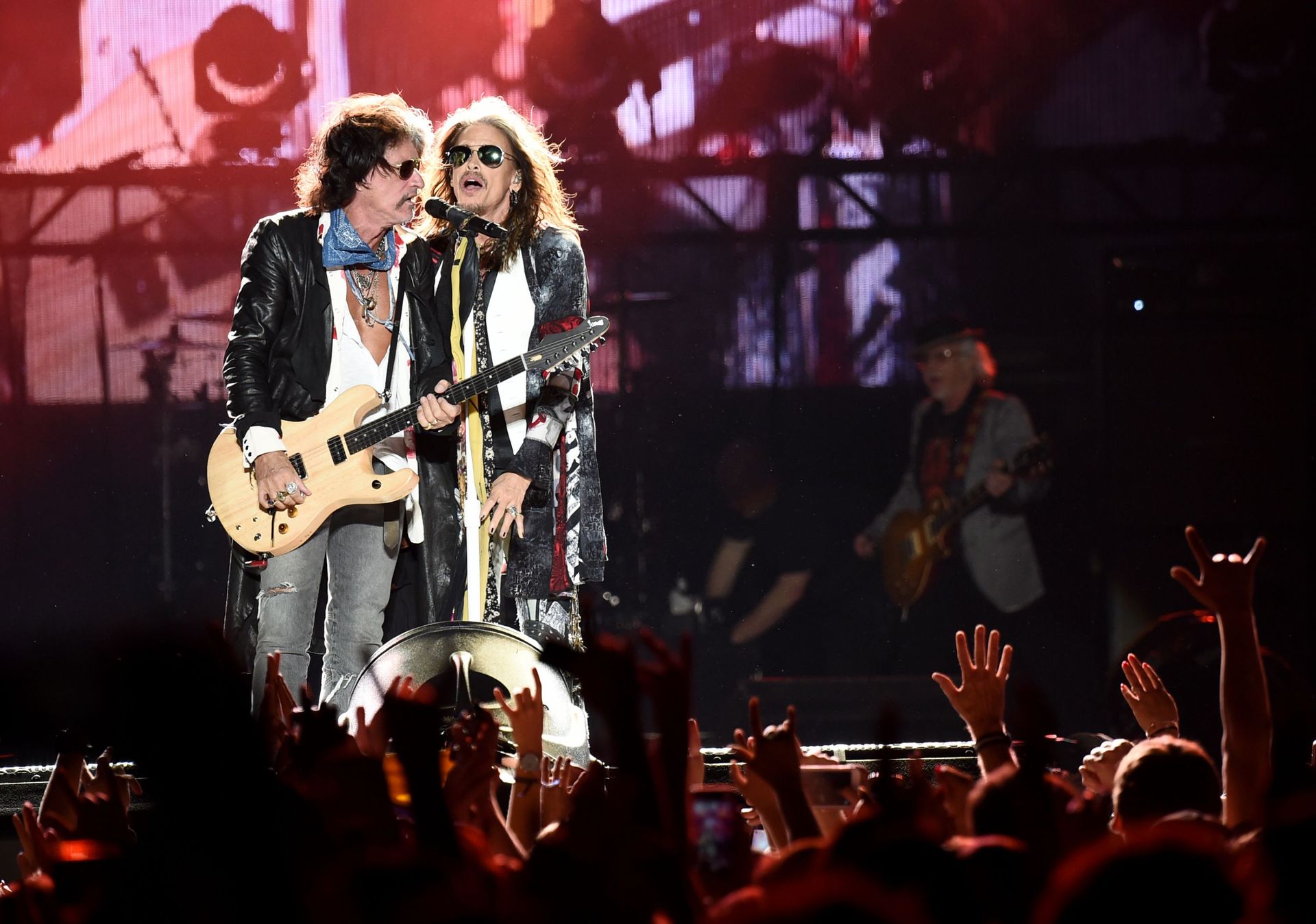 Des instruments d’Aerosmith aux enchères