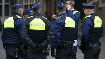 Pays-Bas: la police démantèle un réseau mondial de