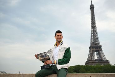 La Tour Eiffel, un symbole fort de la france - Archives Paris Match