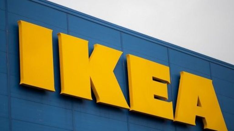 Conso : Ikea rappelle des chargeurs mobiles qui présentent un risque d'incendie
