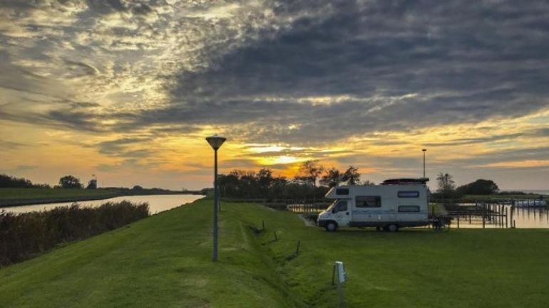 Il n'y a jamais eu autant de caravanes et de mobile-homes chez nos voisins néerlandais