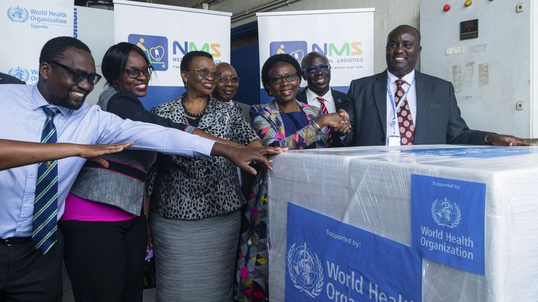 Ouganda : le premier candidat-vaccin contre Ebola est arrivé, le compte à rebours vers la fin de l'épidémie est lancé