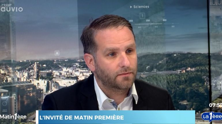 "La ministre des Affaires étrangères doit se poser la question de sa crédibilité", estime Malik Ben Achour, député fédéral PS