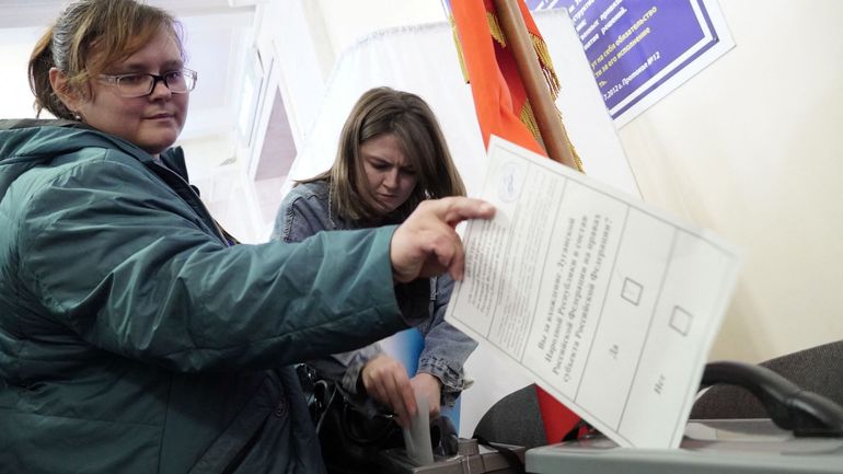 Guerre en Ukraine : deuxième jour des référendums d'annexion dans les régions contrôlées par Moscou