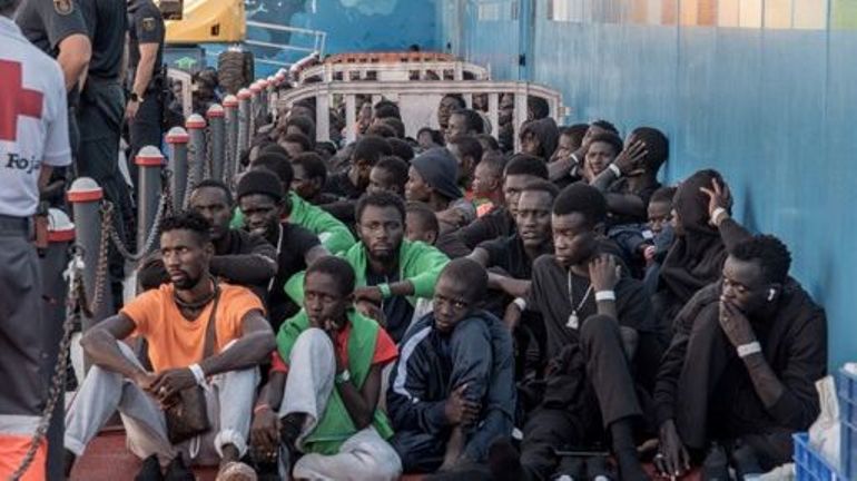 Asile et migration : près de 1200 migrants arrivés aux Canaries pendant le week-end