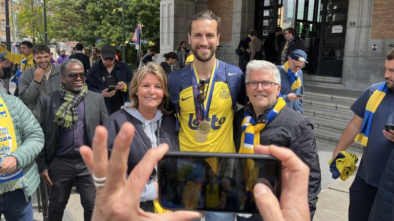 Pourquoi Christian Burgess est le chouchou des supporters de l'Union Saint-Gilloise ?