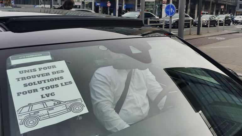 Bruxelles : des chauffeurs de taxi et LVC ont rencontré le député DéFI Marc Loewenstein