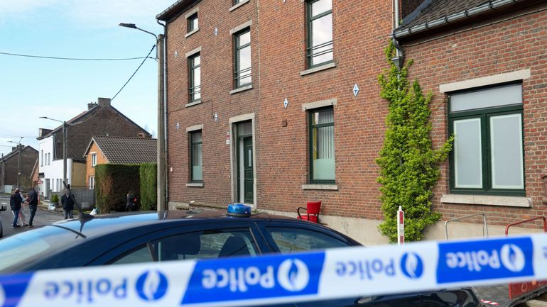 Les trois policiers suspects de Charleroi inculpés et placés sous mandat d'arrêt, l'un d'eux aussi en lien avec le dossier de Lodelinsart