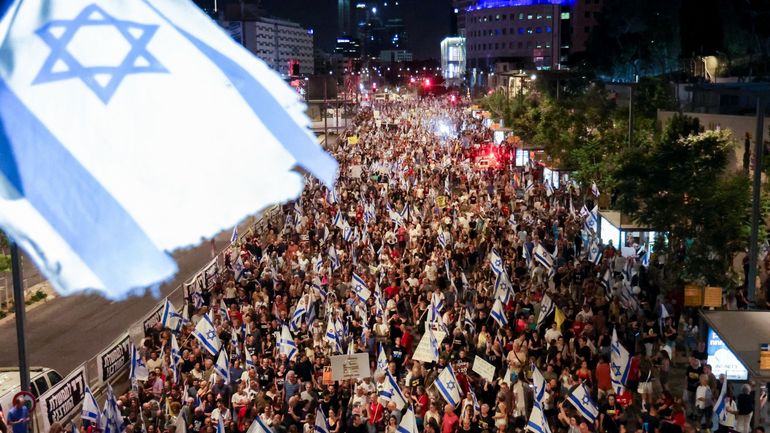Israël : 150 000 personnes manifestent une nouvelle fois contre le gouvernement Netanyahu