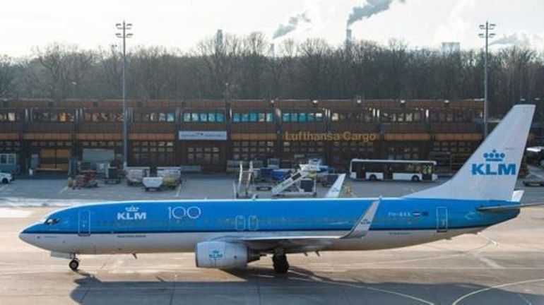 Guerre Israël-Gaza : KLM suspend ses vols vers Tel Aviv jusqu'au 26 octobre et évite de survoler l'Israël