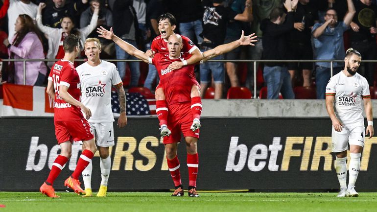 L’Antwerp remporte le "duel au sommet" face à OHL et s’isole en tête (4-2)