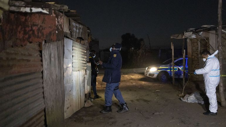 Afrique du Sud : 17 morts après une fuite de gaz dans un bidonville minier