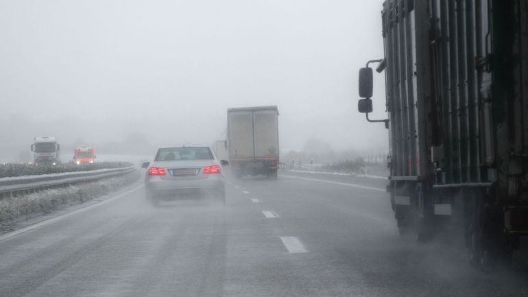 Intempéries : conditions glissantes sur les routes de Wallonie, de Bruxelles et dans une partie de la Flandre