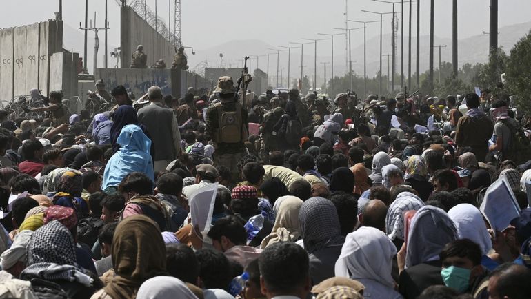 Le Canada a évacué près de 1000 Afghans dans des conditions 
