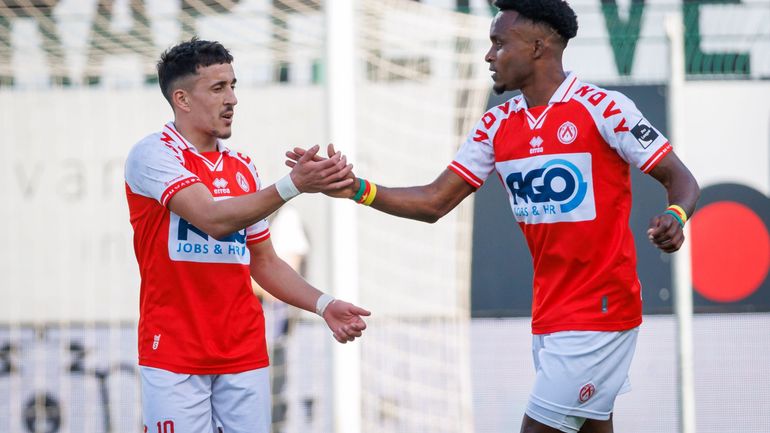 Saint-Trond bat le Cercle pour la première sans Mazzu, Courtrai s'impose contre le Beerschot