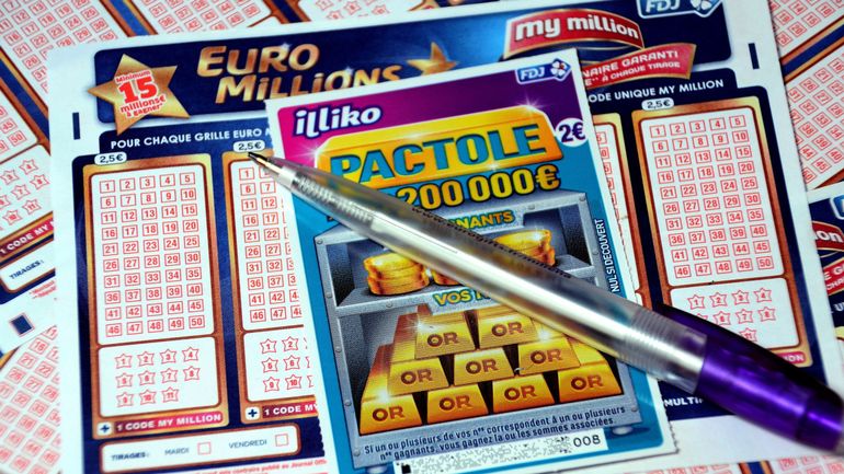 France : deux SDF remportent 500.000 euros aux jeux à gratter après avoir volé une carte bancaire, la victime demande à partager les gains