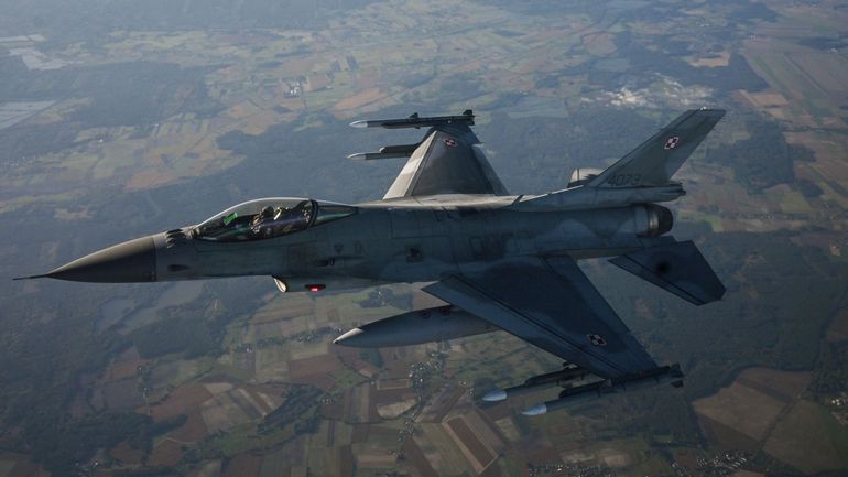 Guerre en Ukraine : moins de la moitié des F-16 se trouvent dans l'Union européenne et aux États-Unis