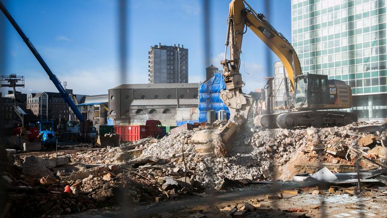 Tribunal Correctionnel de Charleroi : les quatre prévenus poursuivis dans un dossier concernant le chantier "Rive Gauche" ont été acquittés