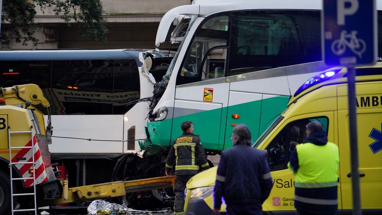 Barcelone : une collision entre deux autocars fait 34 blessés dont quatre graves